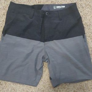 Volcom shorts